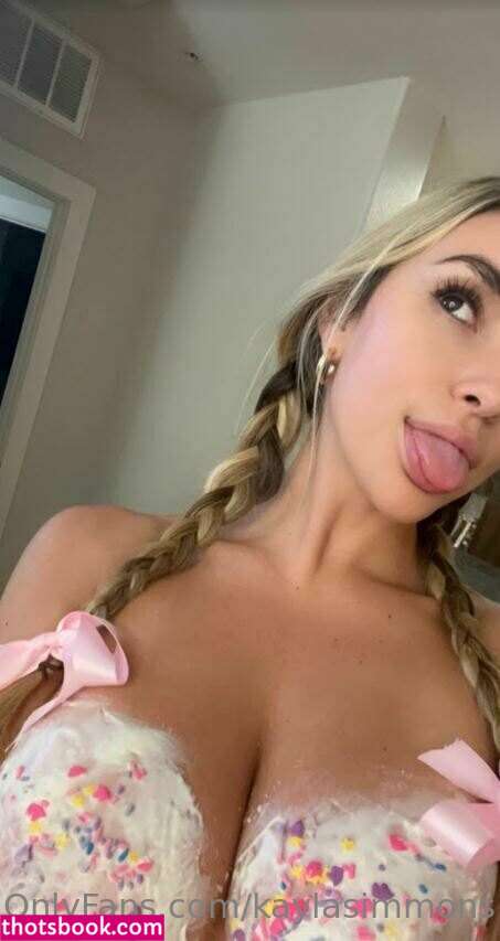 Kayla Simmons Onlyfans Photos Nude Leak Ibradome