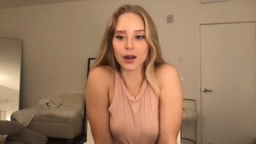 Caroline Zalog Livestream