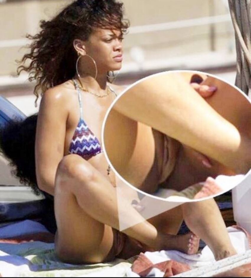 Rihanna All Nude Photos (21 pics) 